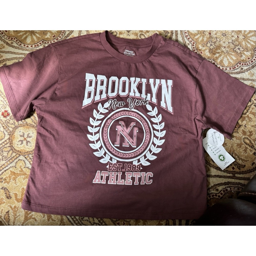 NWT-Organic Cotton T Shirt Women Maroon Burgundy Brooklyn Athletic Tee XS/2 NEW